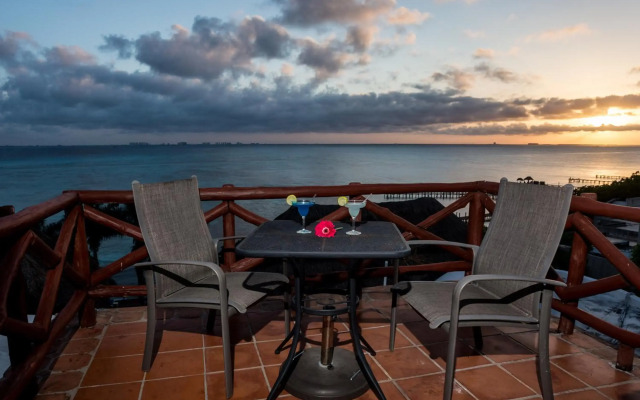 Hotel La Joya
