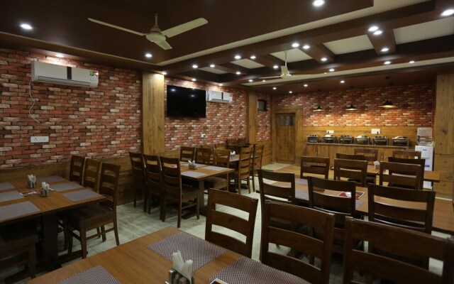 Hotel Buddha House Himalayan Brothers