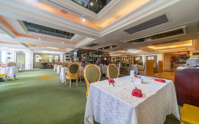 Ramada Yichang Hotel