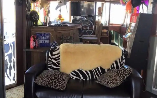 Classic Yacht Rentals at FloraBama