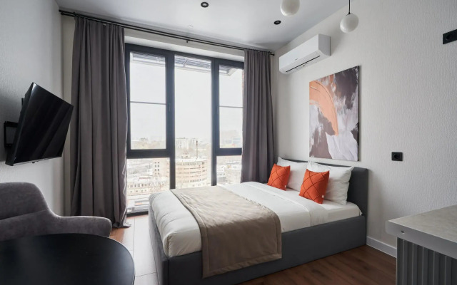 Апартаменты на Окружном проезде 10б