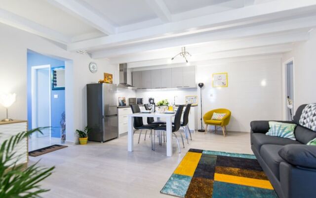 House Turquoise