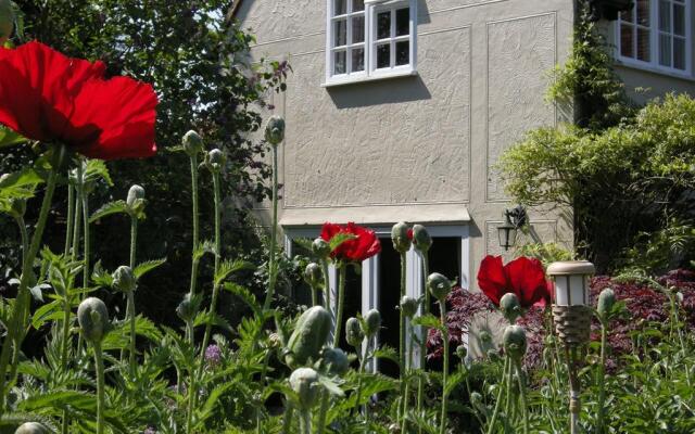 Motts Cottage