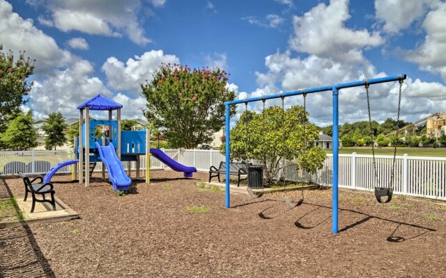 Porch & Community Perks: Walkable Lewes Condo