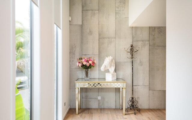 Apollo Luxury 3 Bedroom House