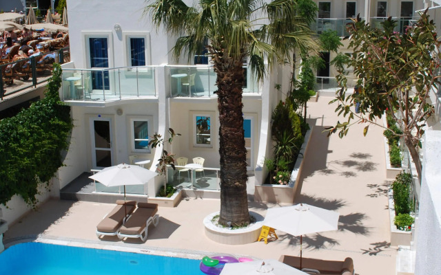 Erta Soyak Beach Otel