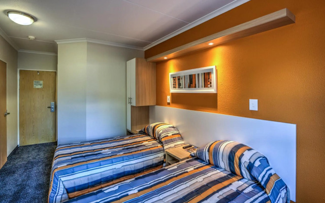 Road Lodge Germiston Lake