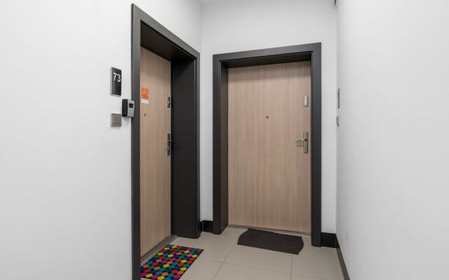 Apartment Poznan Krancowa by Renters