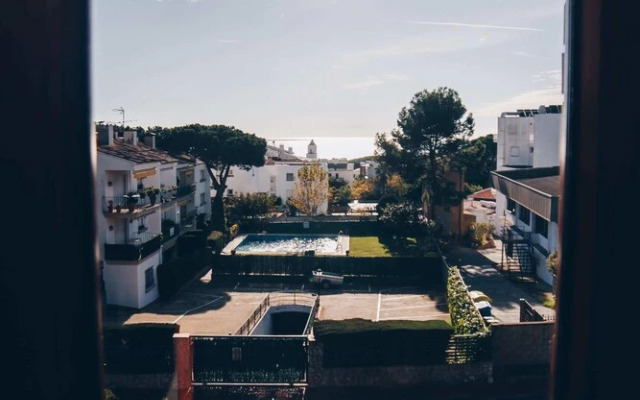 Espectacular Apartamento en Calella con Vistas al Mar