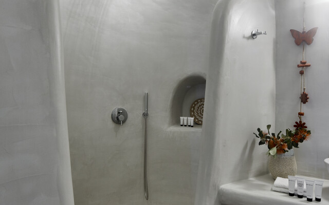 Mellow Luxury Cave