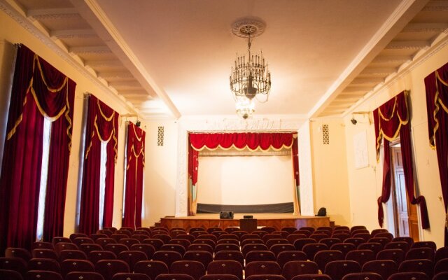 Курортный комплекс им. Орджоникидзе