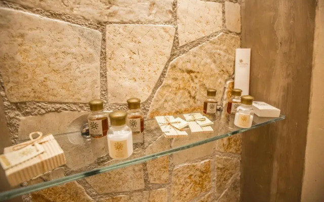 Tholaria Boutique Hotel