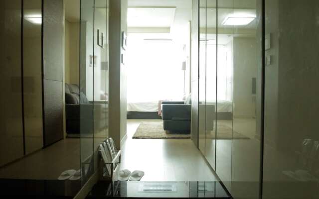 Location in Myeongdong Studio