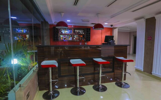 GolfView Suites & Conference Center