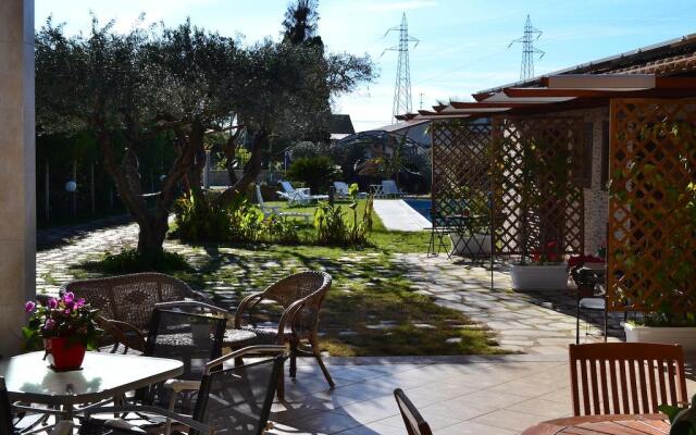 Villa Adriana B&B