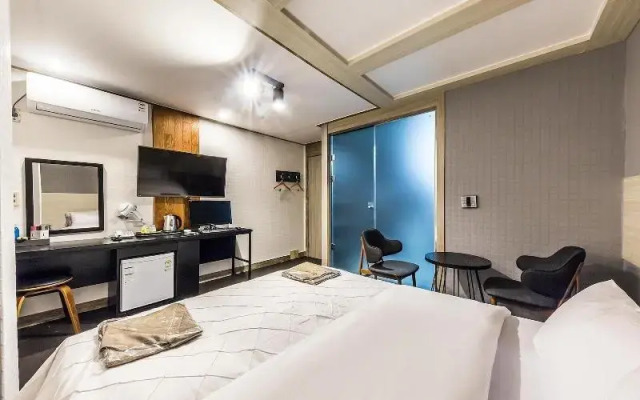 Sincheon Ramon Hotel