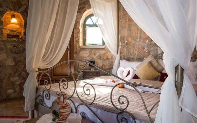 Potamitis Windmills & Apartments