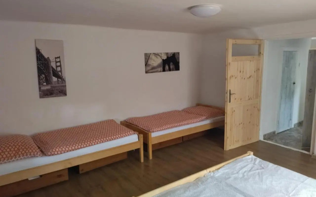 Ubytovanie Tibor Skarba