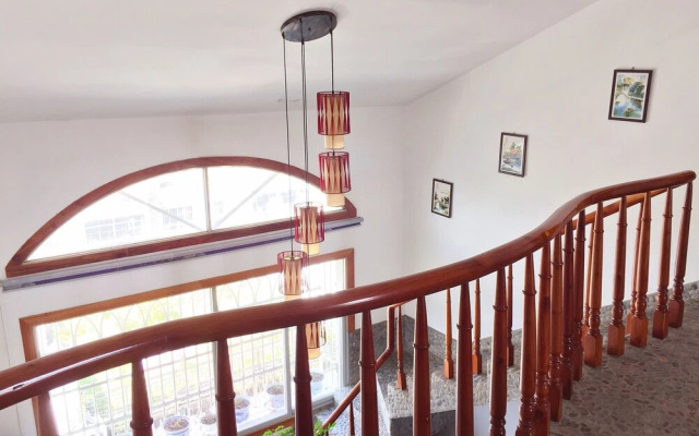 Taining Happy Stone Duplex Apartment