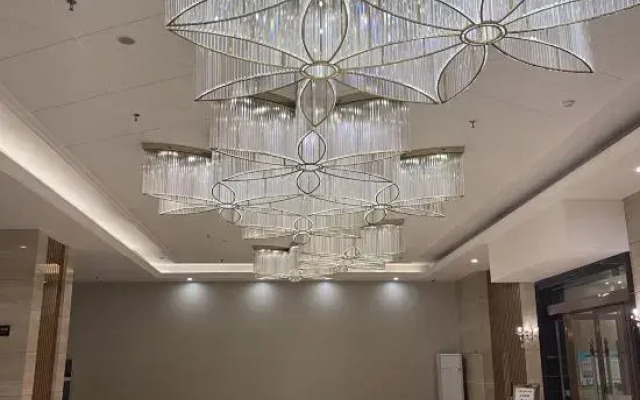 Yuehe Seaview Art Hotel (Dalian Donggang Venice Water City)