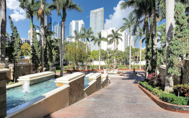 Intracoastal Sunny Isles by SunPearl