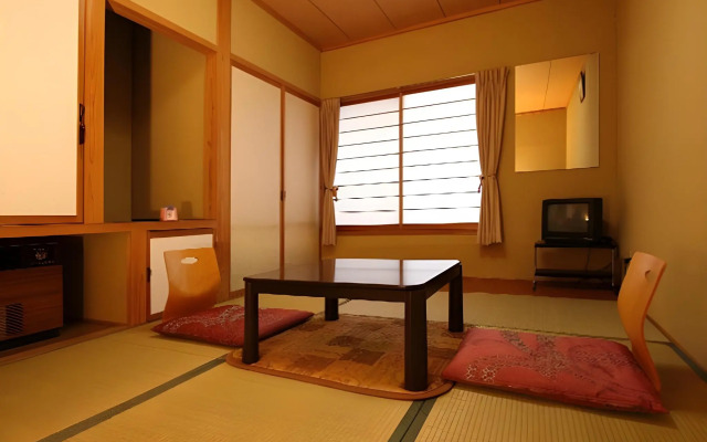 Kusatsu-Onsen Pension Mitomo