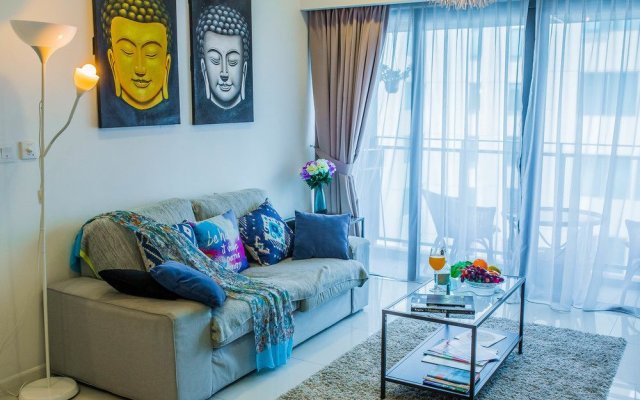 Cozy Meditative Corner in KL City – Guest Rooms – Kuala Lumpur