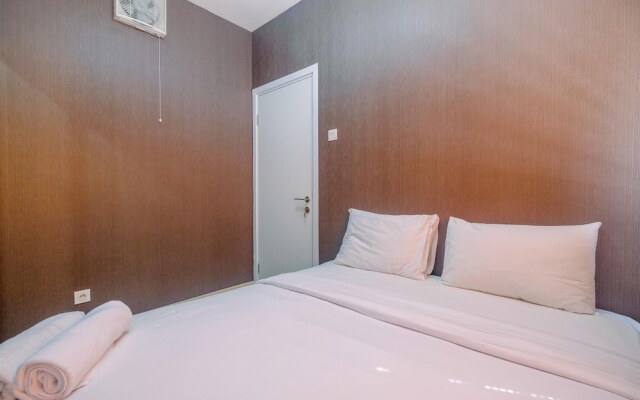 Comfort 1BR with Study Room Green Pramuka Apartment