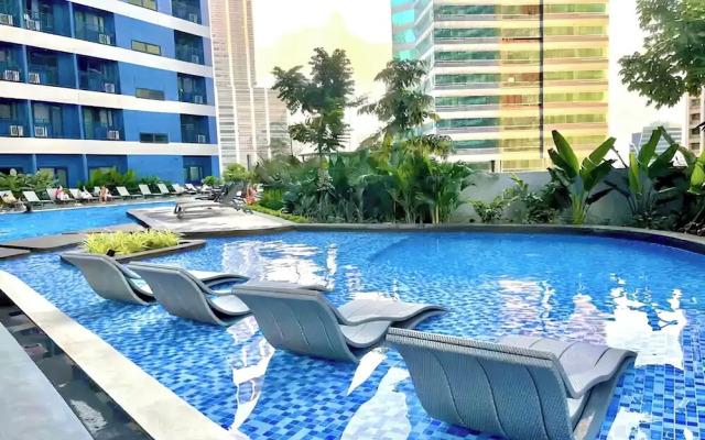 Lush out in Style at AirResidences No38