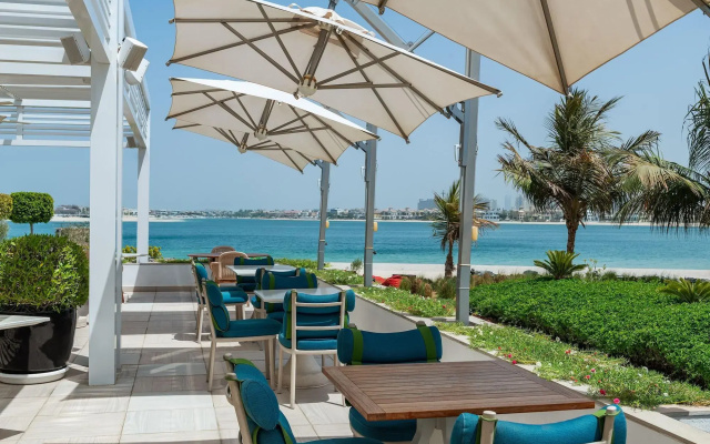 Th8 Palm Dubai Beach Resort, Vignette Collection, by IHG