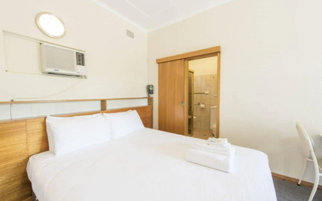 Gosford Inn Motel