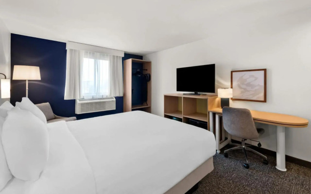 SureStay Hotel by Best Western Norfolk Little Creek
