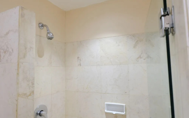 Homey 3Br Apartment At Braga City Walk