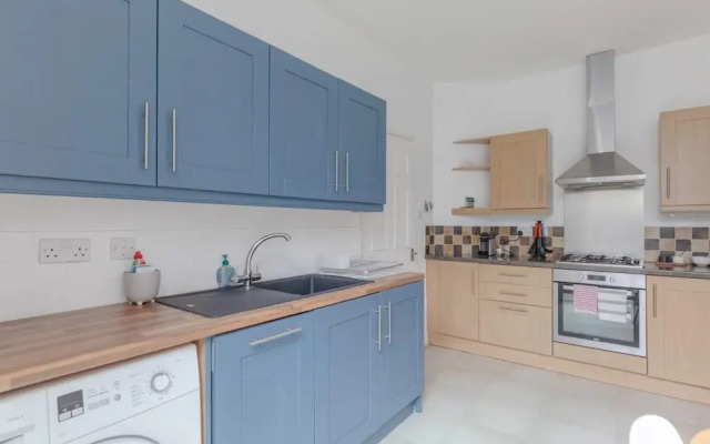 Serene & Stylish 1BD Flat - Tooting Bec!