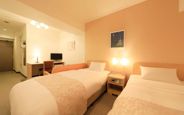 Hotel Famy Inn Kinshicho