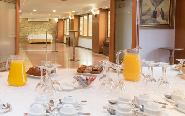 Hotel Gran Regente