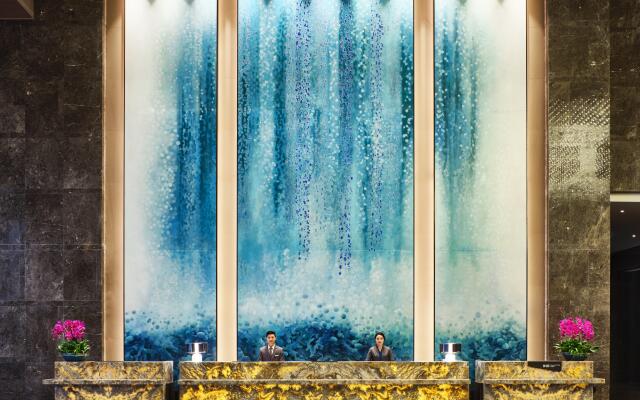Crowne Plaza Wuhan Development Zone by IHG
