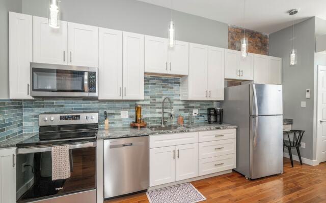 Findlay Market Suite 3