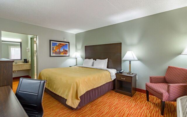 Quality Inn Goodlettsville