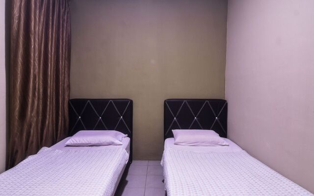 OYO 89630 Hilltop Room