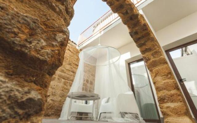 Cortile Baronello