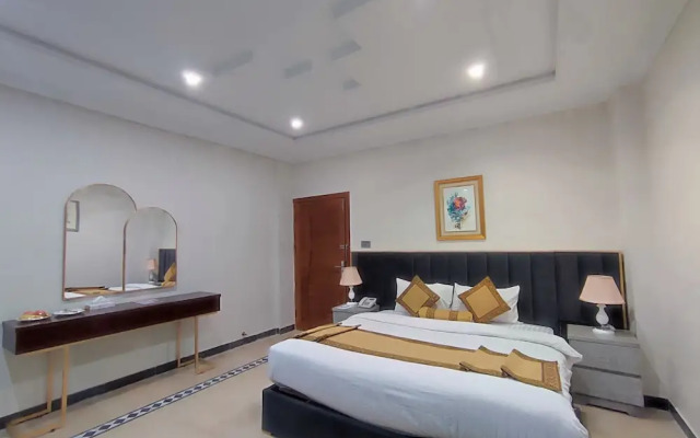 Nizalia Hotel By Legend