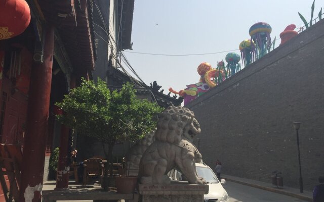 Shuyuan Party Hostel