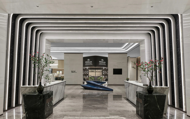 Hilton Shanghai Hongqiao International Airport – Lobby – Shanghai