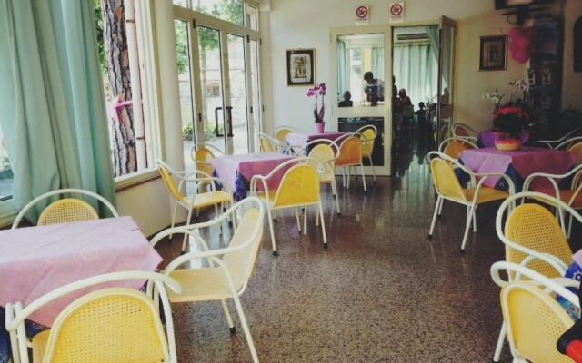 Hotel Serafini