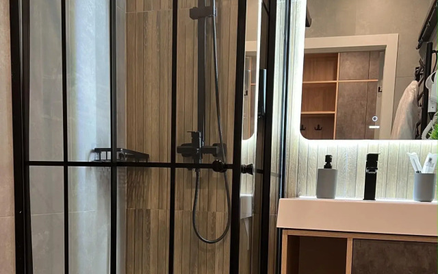 Salyut Apartments on Leninsky Prospekt