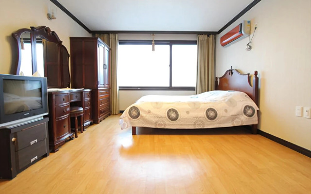 Tongyangneapoli Pension