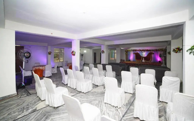 Hotel Mohan Palace by OYO Rooms