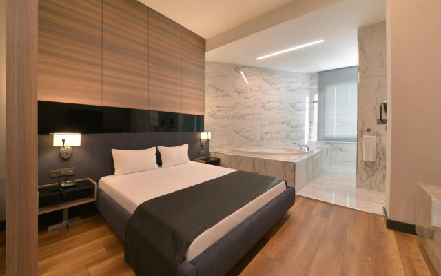 Nish Suites Besiktas