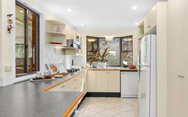 Kurrajong Village Delight